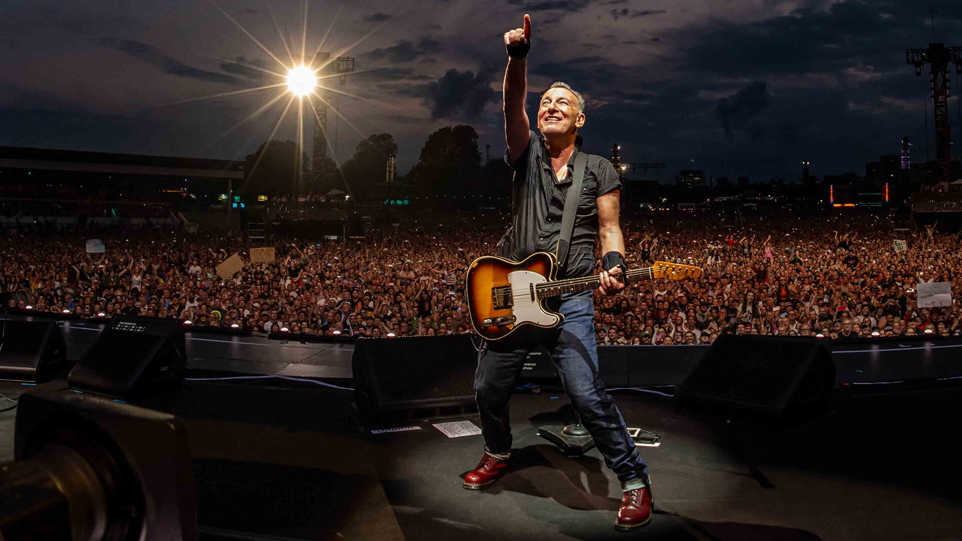 Bruce Springsteen LIVE! - Bruce Springsteen Center for American Music